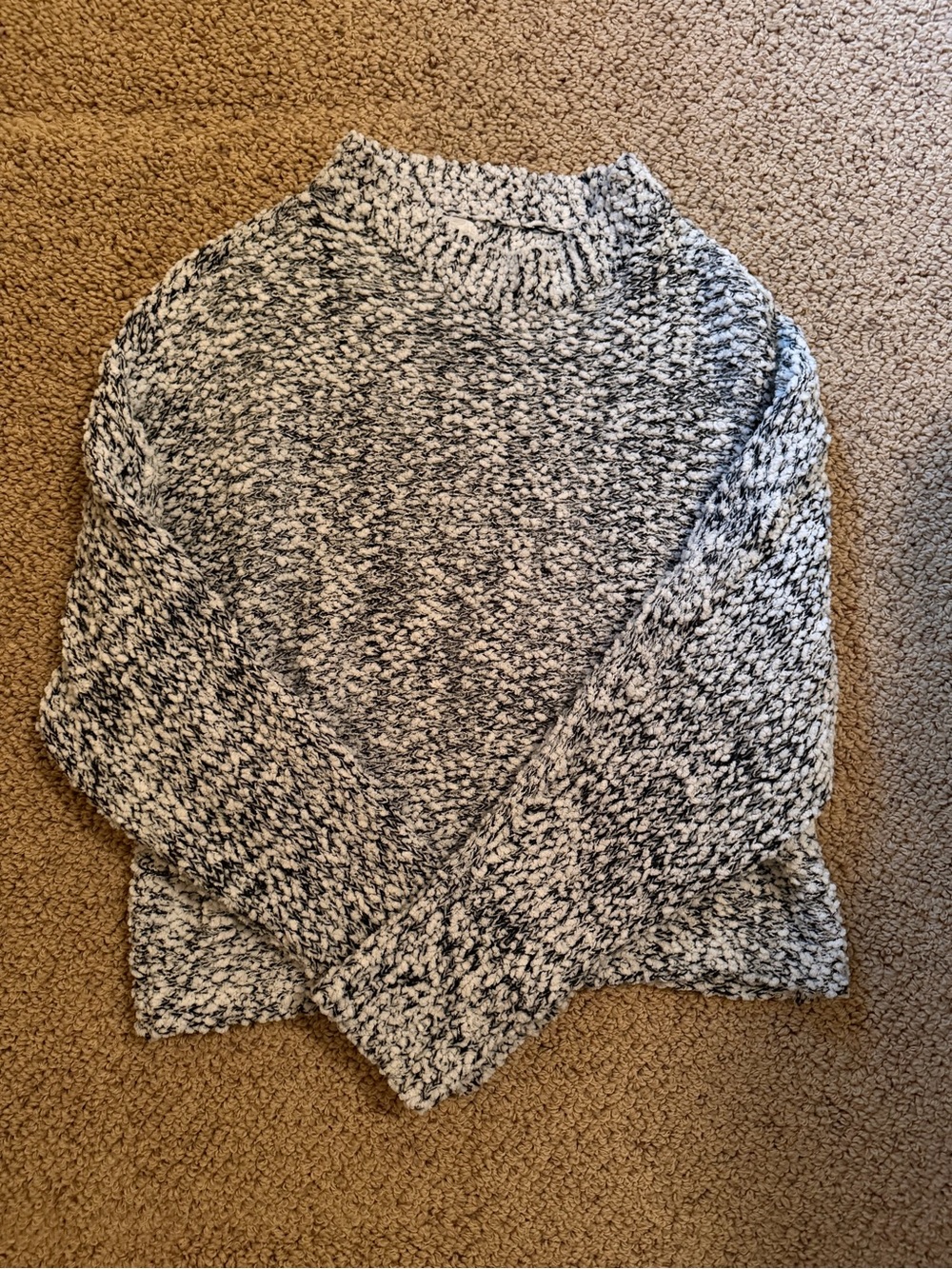Cozy Women's Marled Black & White Crewneck Sweater